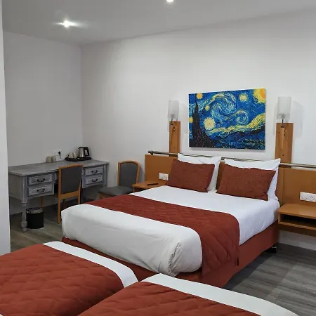 Morand Hotel 2*