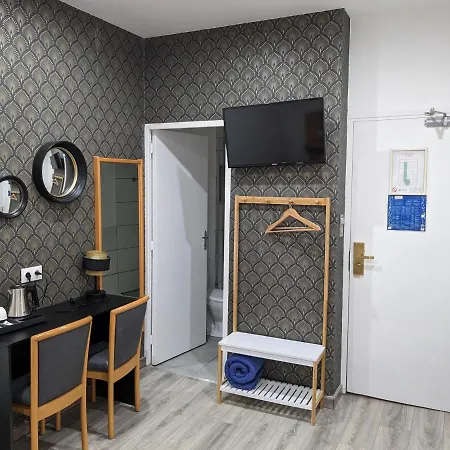 Hotel Morand 2*