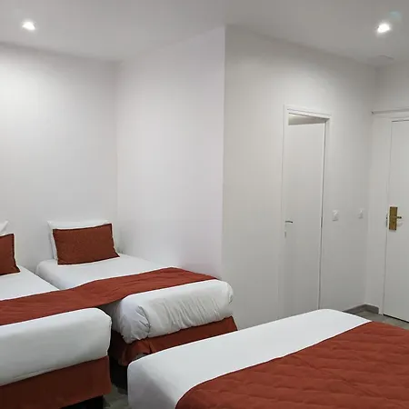 Hotel Morand 2*