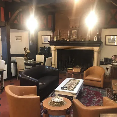 モランド ホテル 2*