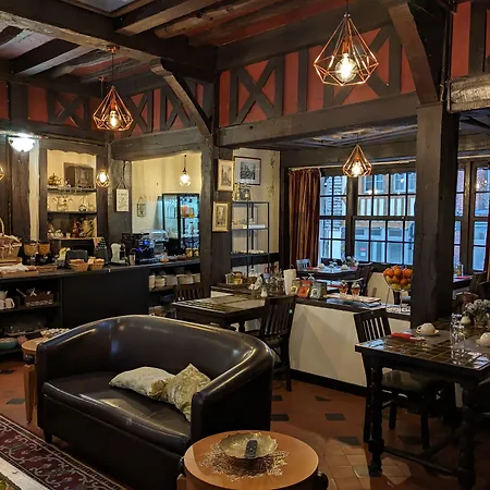 モランド ホテル