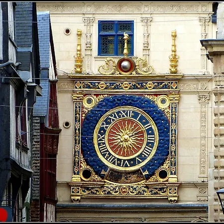 モランド ホテル 2*